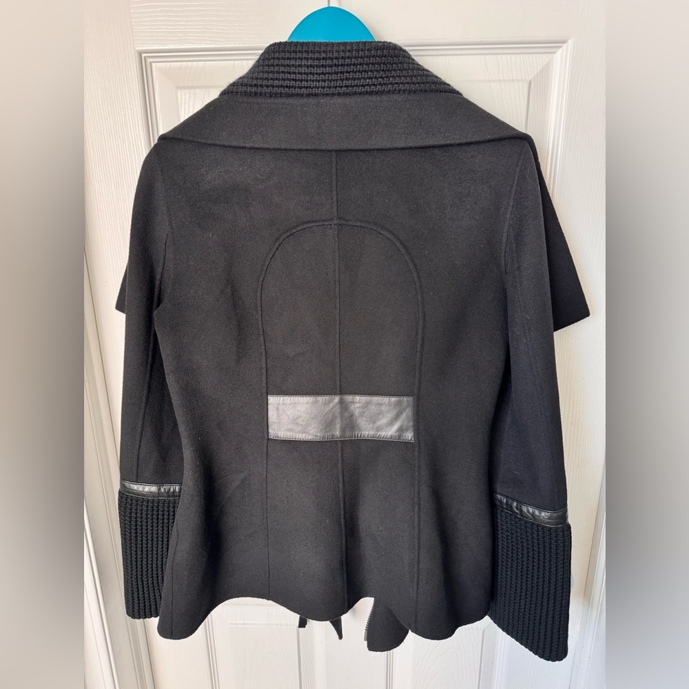 Women’s Mackage Wool Zip Fitted Wrap Coat Size Medium Like NEW - Picture 6 of 12